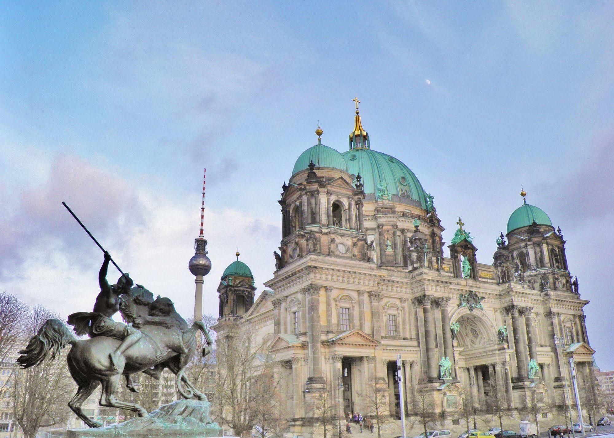 Bnb Near Brandenburg Gate - Rooms & Apartments Berlin Exterior photo