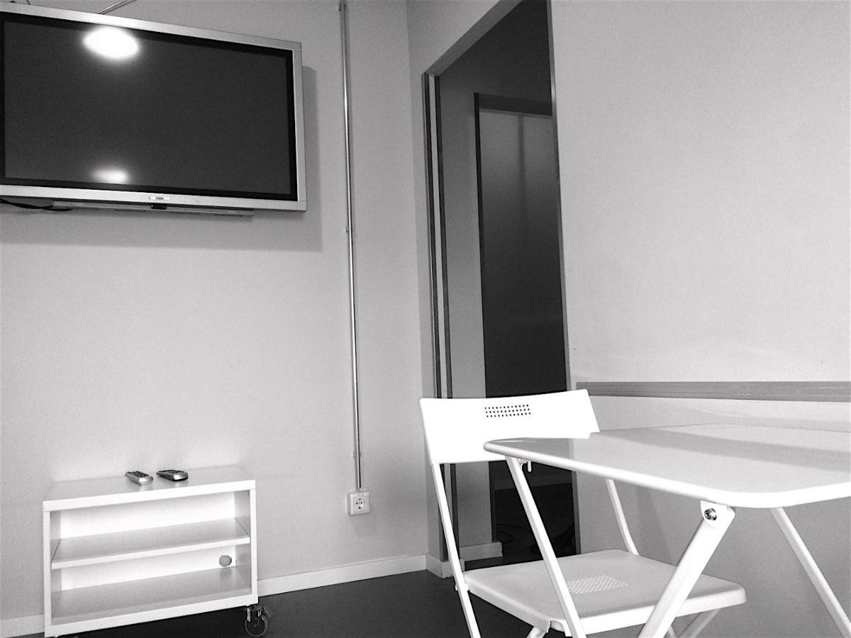 Bnb Near Brandenburg Gate - Rooms & Apartments Berlin Exterior photo