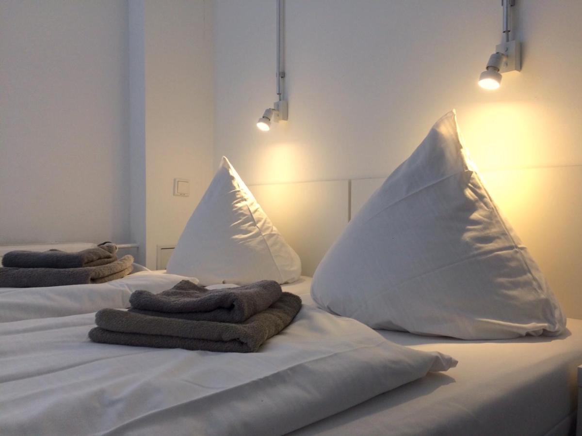 Bnb Near Brandenburg Gate - Rooms & Apartments Berlin Exterior photo